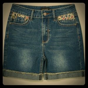 Modcloth's Flower Patch Kid Shorts