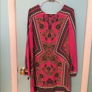 BCBG geometric key hole print dress