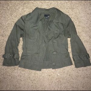 Olive light weight jacket with cropped sleeves