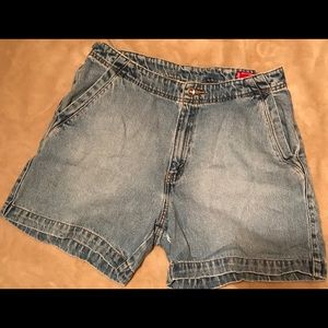 Levi Shorts