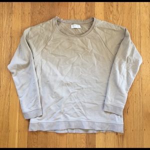 Everlane beige sweatshirt