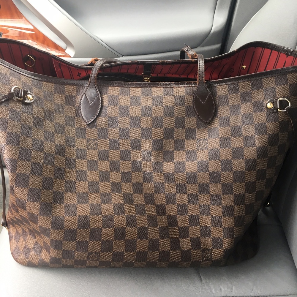Authentic Louis Vuitton GM neverfull
