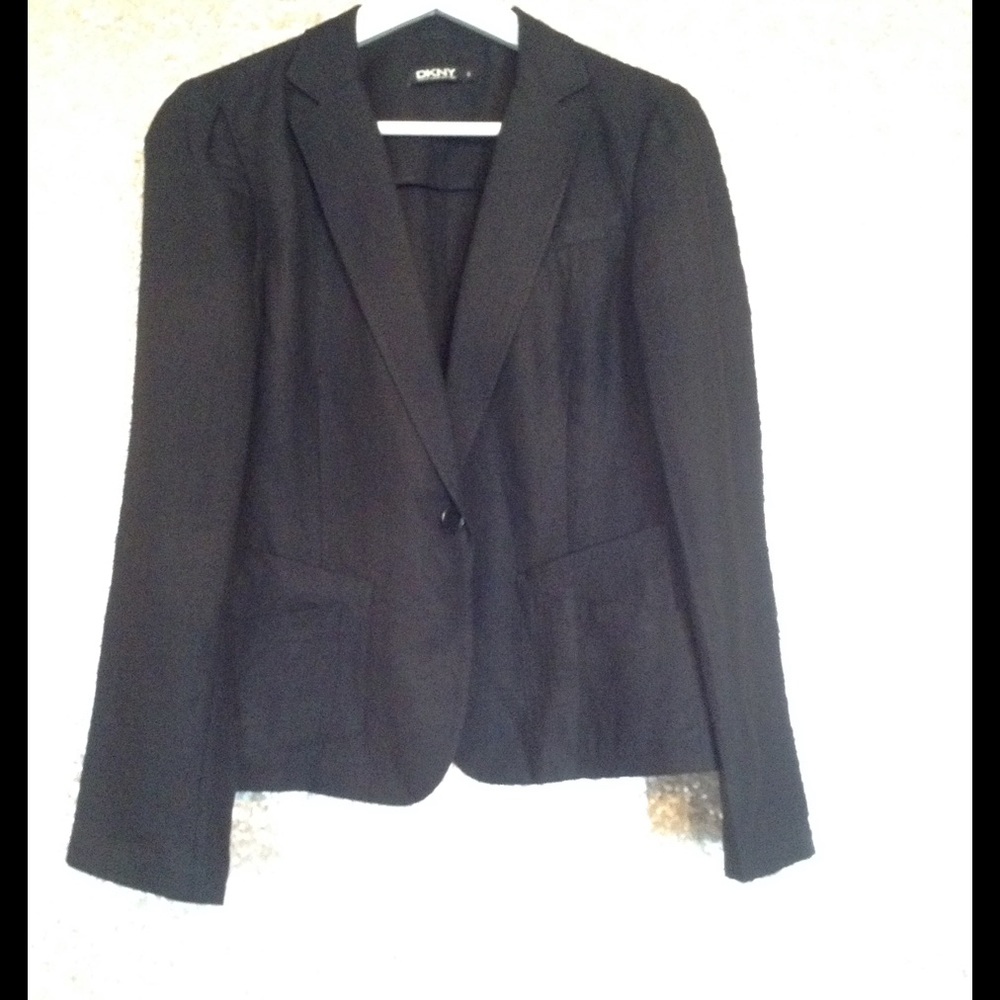 ❤️ SALE Really cute DKNY JACKET LIKE NEW