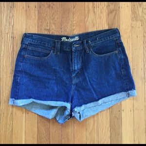 Madewell 8" rise cuffed raw hem shorts