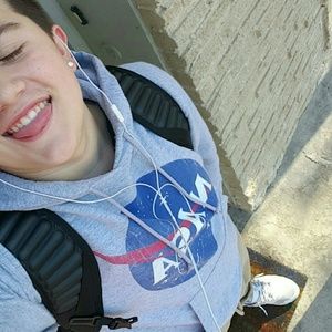 Meet your Posher, Jonathon