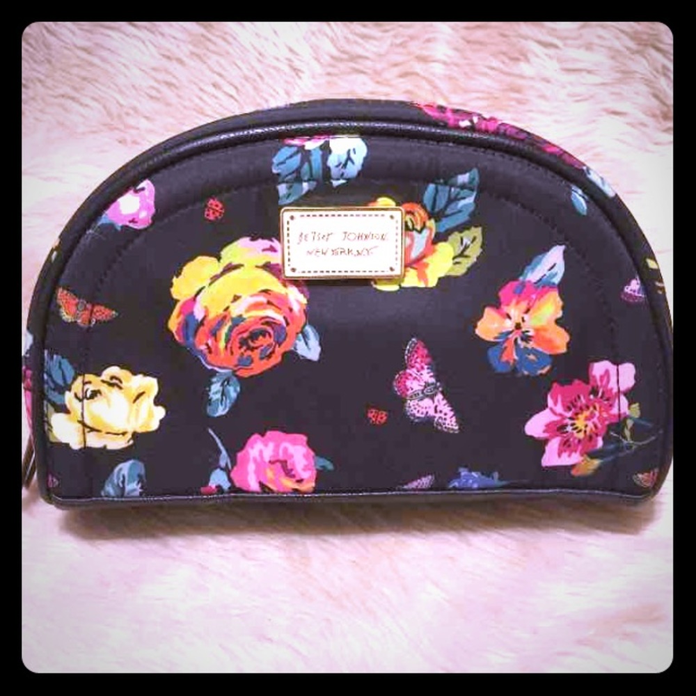 NWT BETSEY JOHNSON MAKEUP BAG