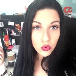 Meet your Posher, Sara