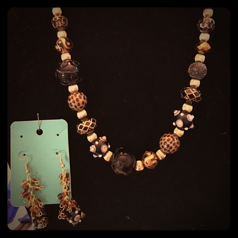 Handcrafted Beaded Necklace Set