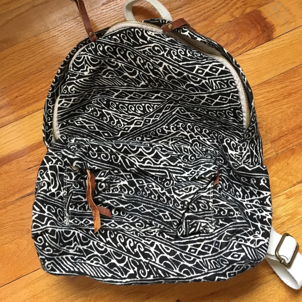 Brandy Melville John Galt backpack