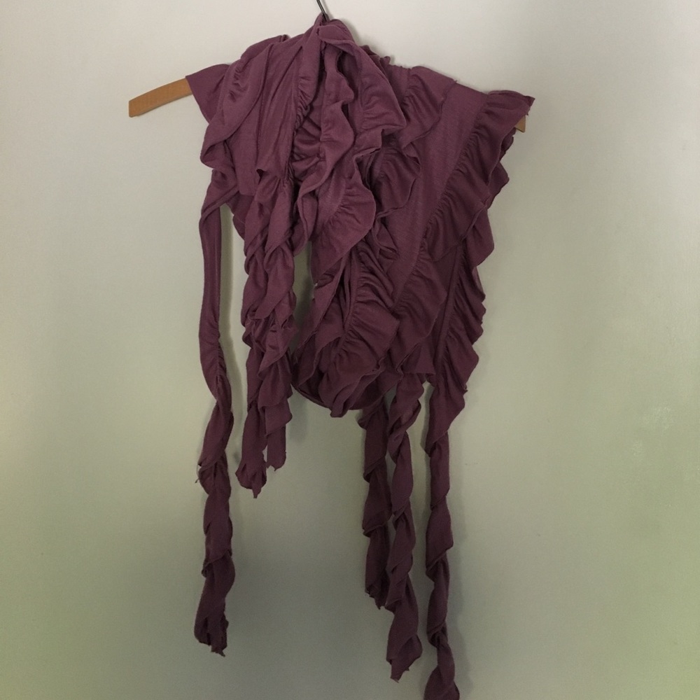 Gorgeous J Crew ruffle scarf