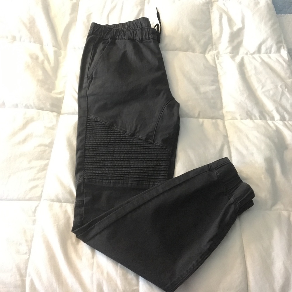 Black Bullhead designer joggers