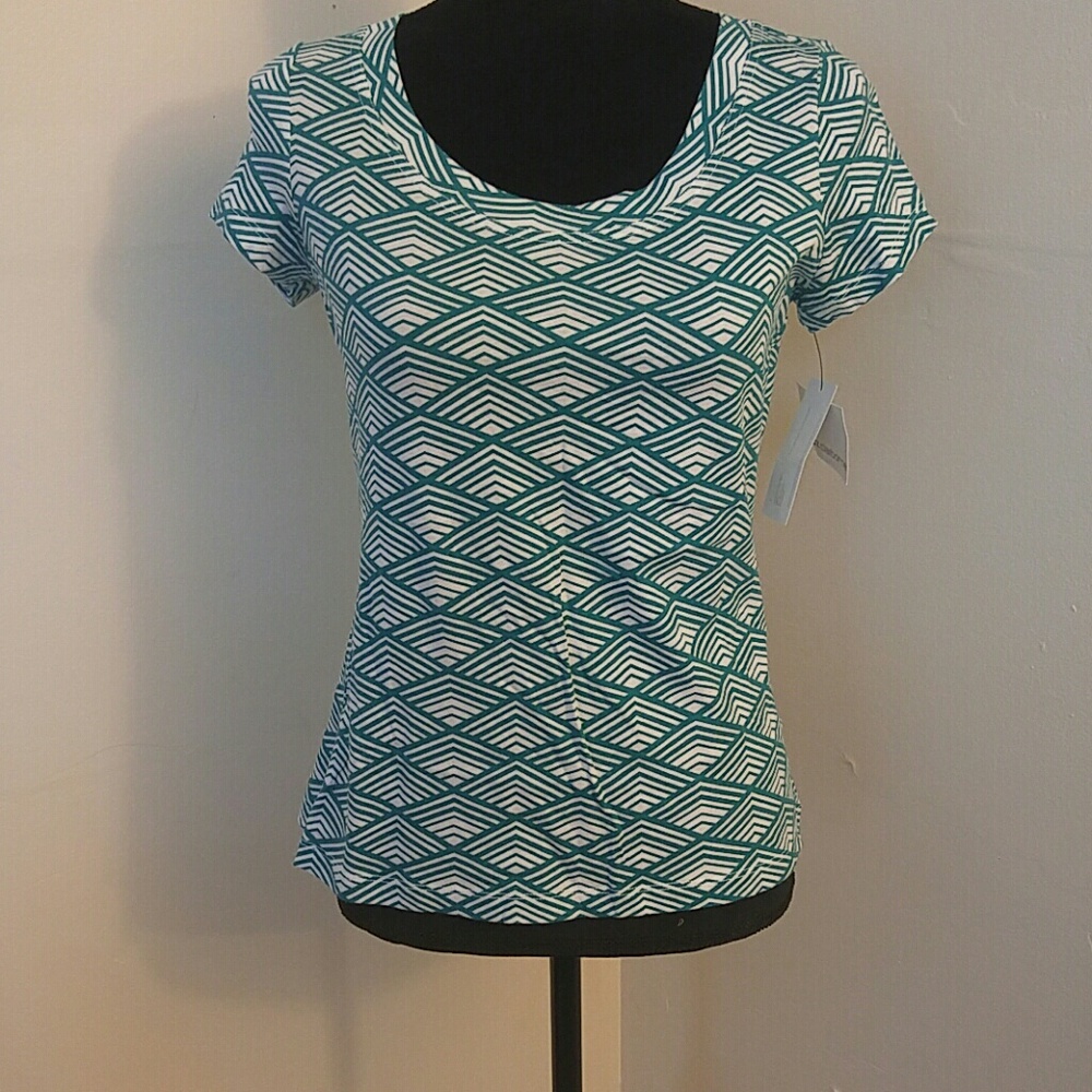 Liz Claiborne T Shirt NWT