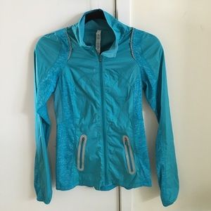 Vintage lululemon lightweight running jacket