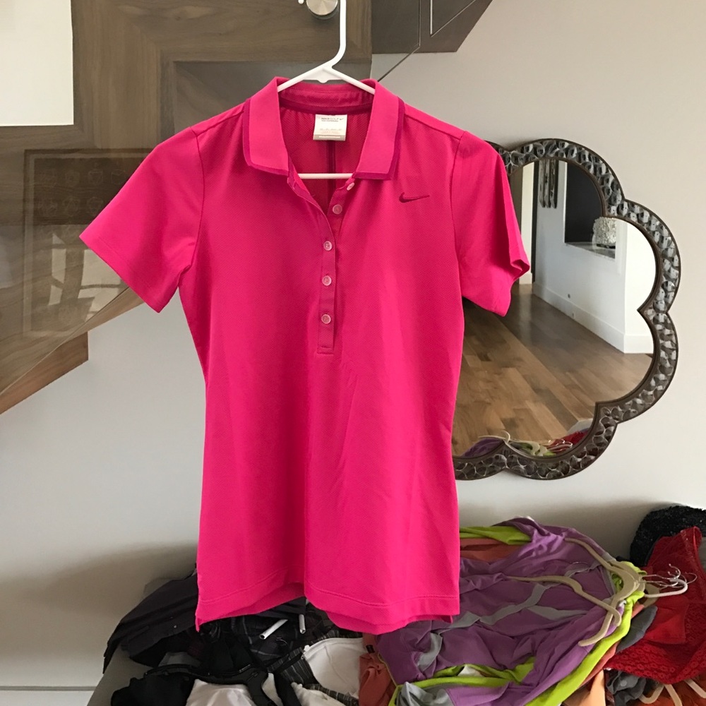 Women's Nike golf shirt extra small