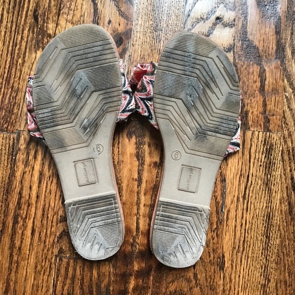 Spring Sandals - Picture 2 of 4