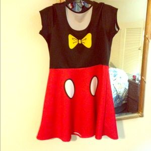 Disney XL Minnie mouse dress