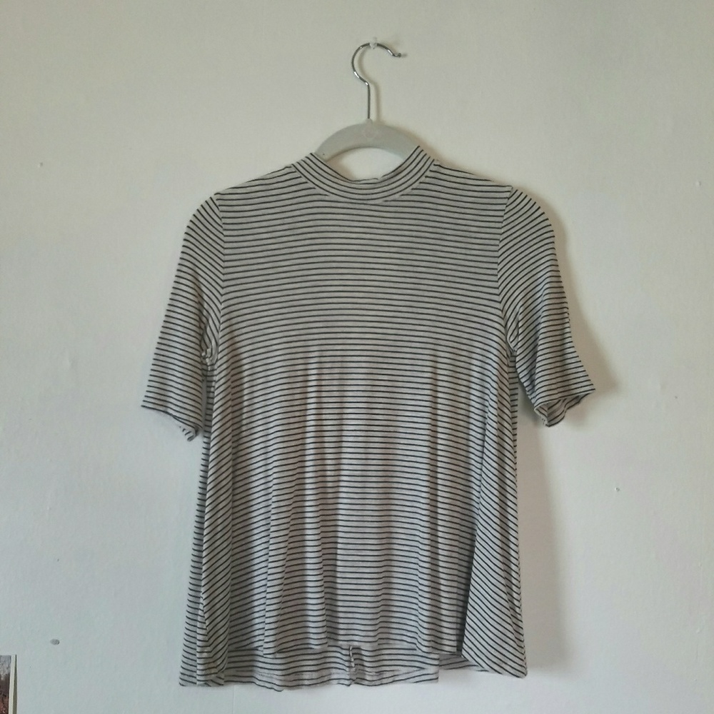 American Eagle Mock Neck Tee