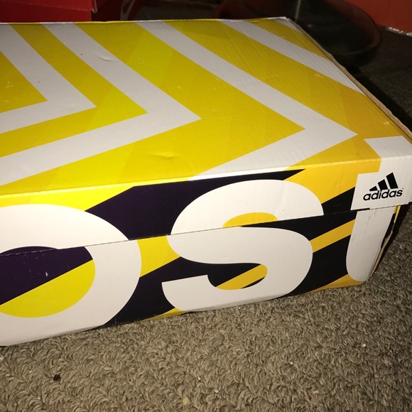 Box - Picture 3 of 4