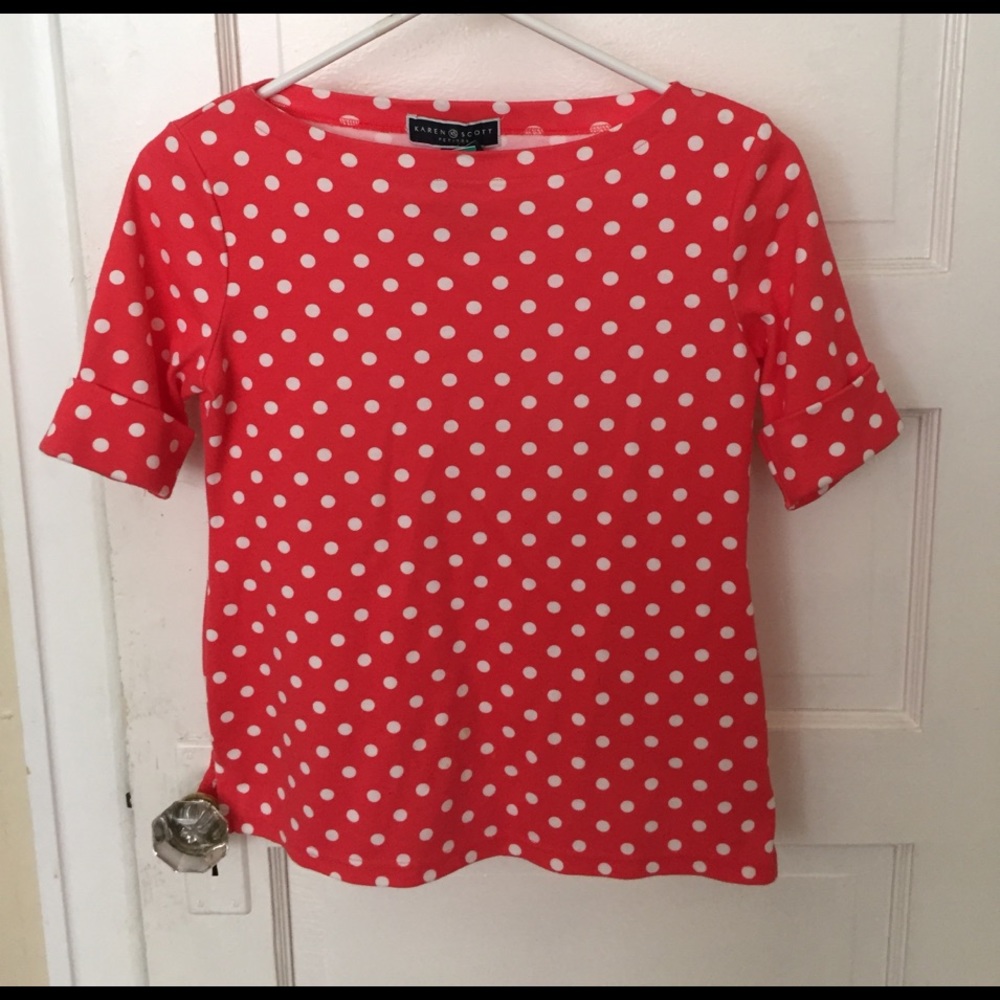 Polka dot tee shirt