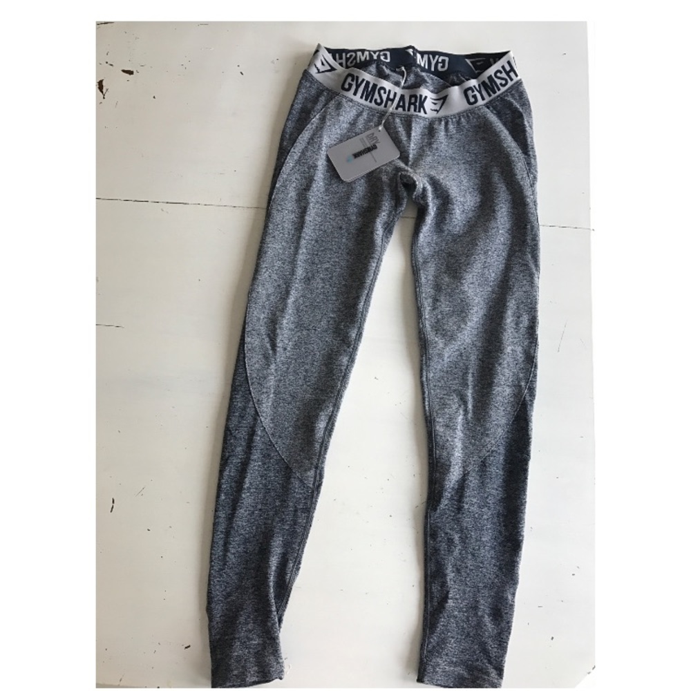 Gymshark gray flex legging- size M