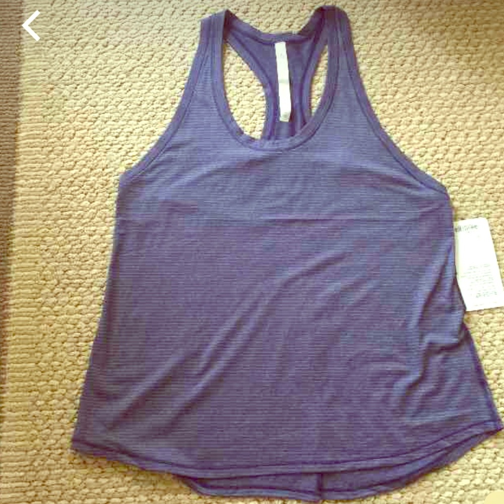 NWT Lululemon tie it up singlet 10