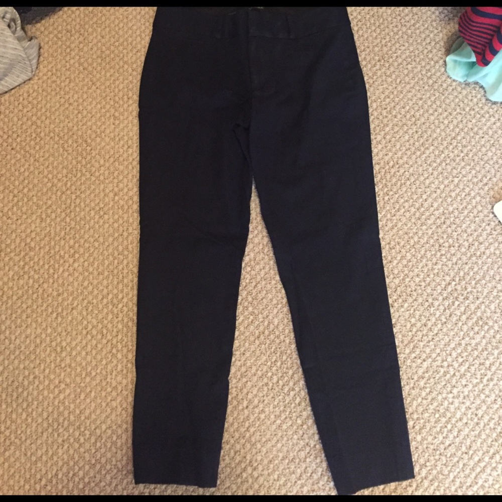 Like New stylish banana republic ankle pants!