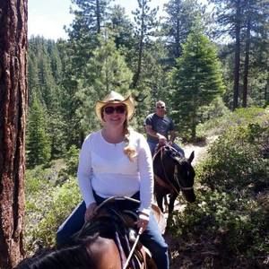 Meet your Posher, Cathy