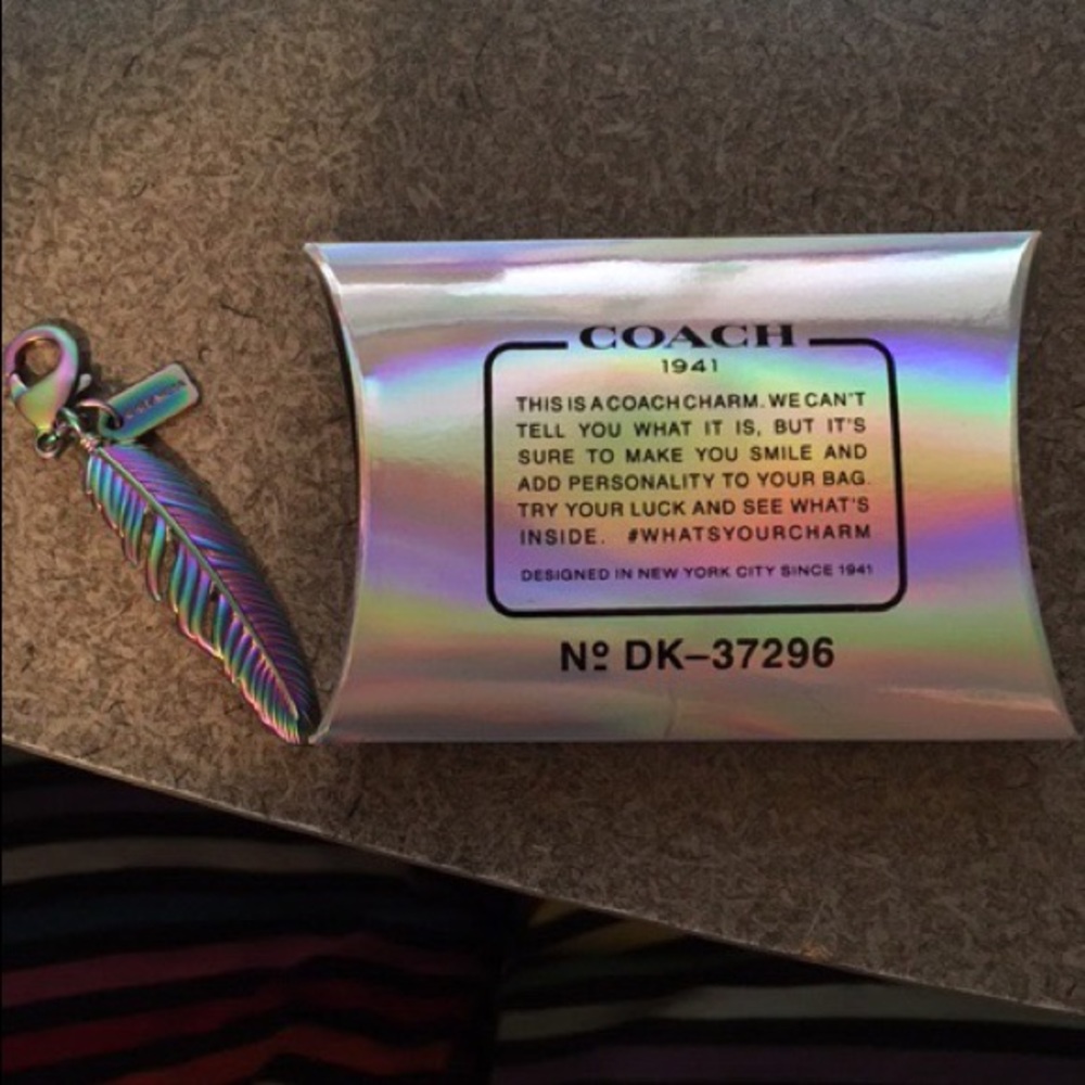 ISO Coach Dinky Charm