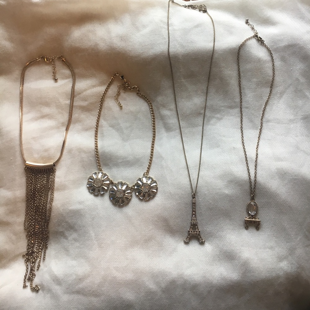 4 pack of necklaces