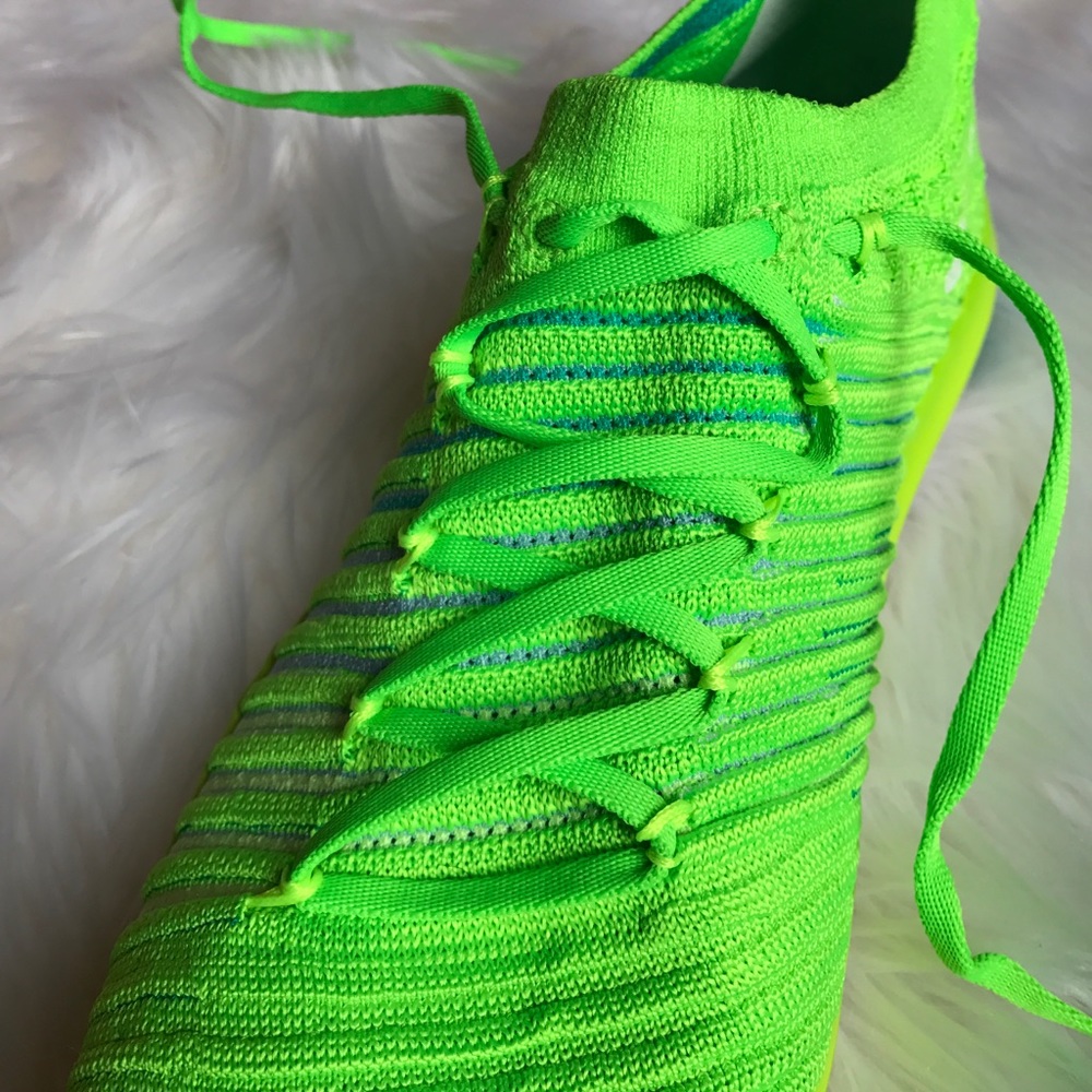 Nike Free Transform Flyknit - Picture 4 of 8