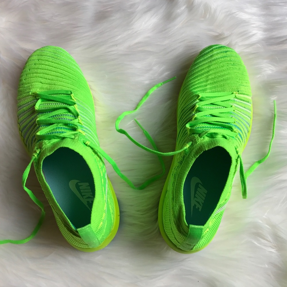 Nike Free Transform Flyknit - Picture 5 of 8