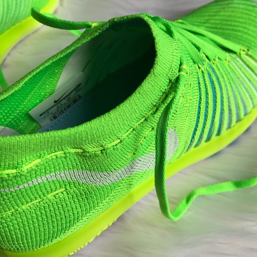 Nike Free Transform Flyknit - Picture 6 of 8