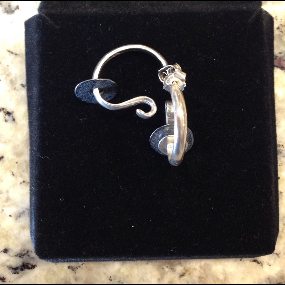 Silpada sterling silver hoop earrings