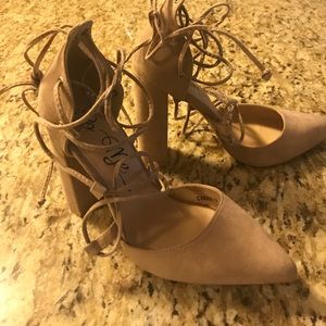 Lulus beige lace up heels size 7