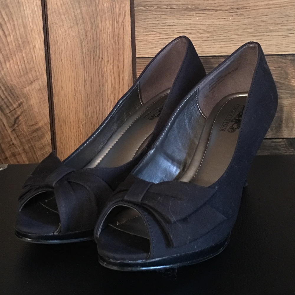 Black Peep Toe Coach And Four Heels