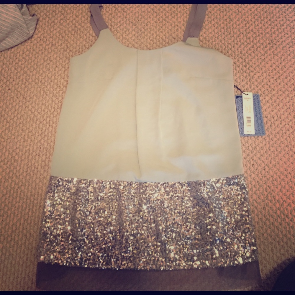 NWT beautiful sparkly mint tank top!