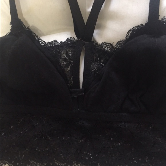 Marilyn Monroe black lace bralette size M - Picture 2 of 5