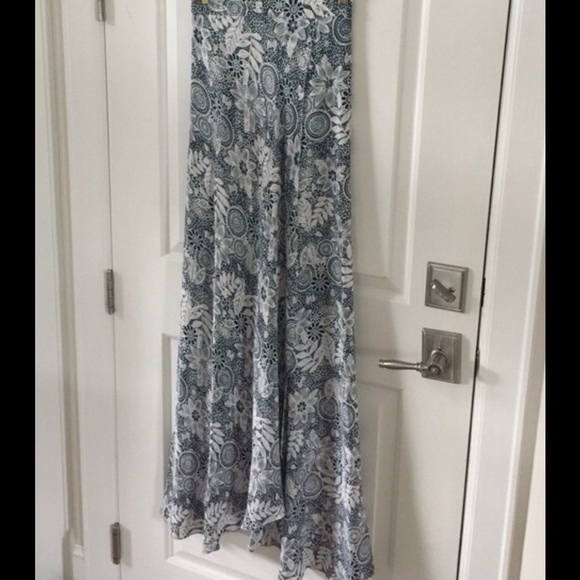 xXsoldXx Fynn skye that's a wrap long skirt - Picture 2 of 4