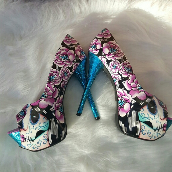 Hot Topic Shoes - Flash sale !! Dia de los muertos high heels