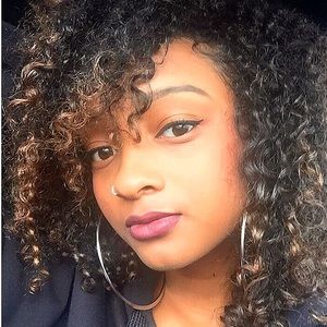 Meet your Posher, Raven