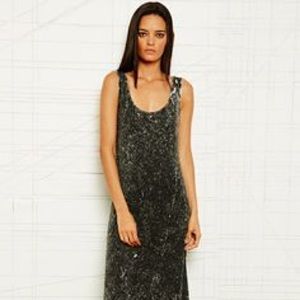 UO acid wash maxi