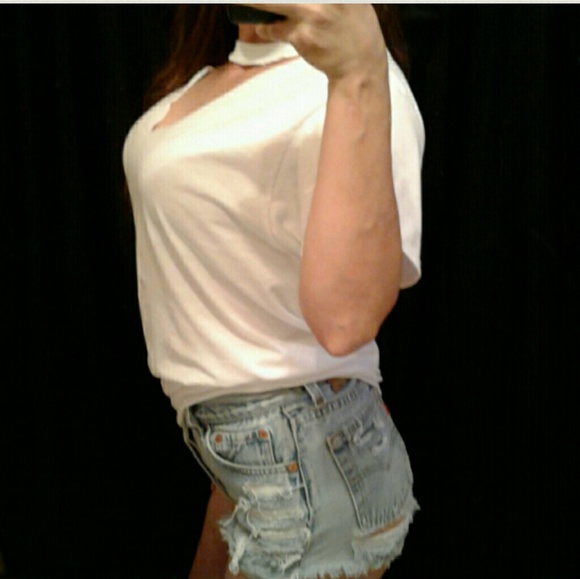 ⚠S-XXL Choker Crew Neck Cut Out Shirt - Picture 2 of 3