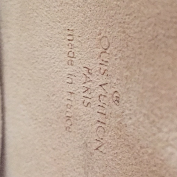 Authentic Louis Vuitton Theda gM Monogram Handbag - Picture 3 of 6