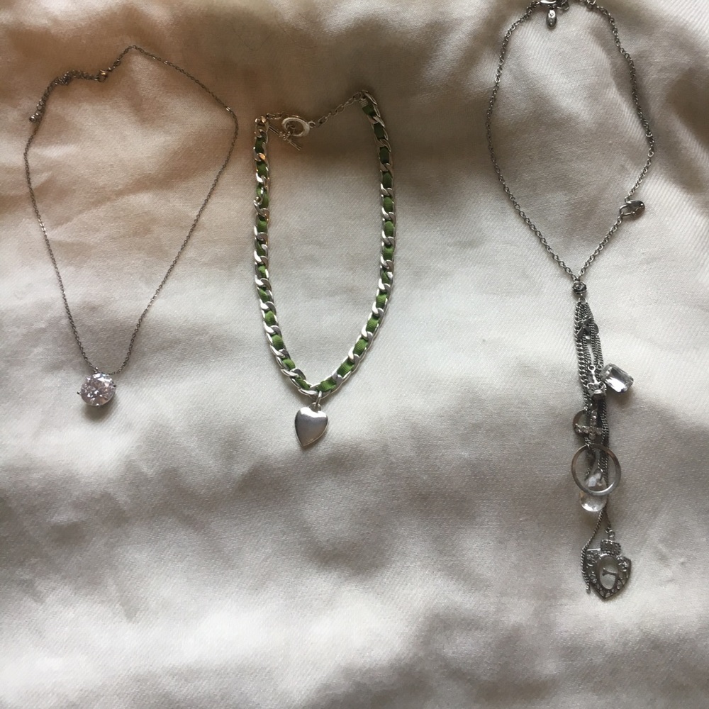 3 pack of necklaces
