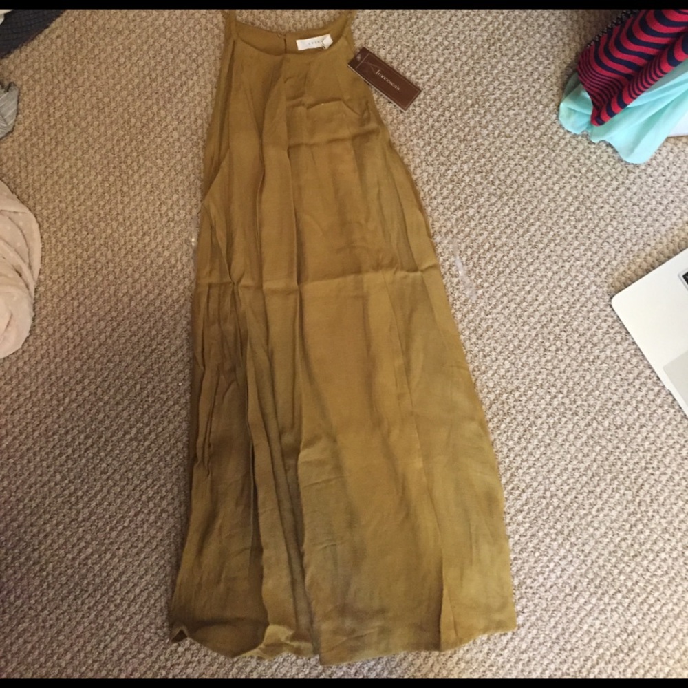NWT Francesca's mustard yellow shift dress!