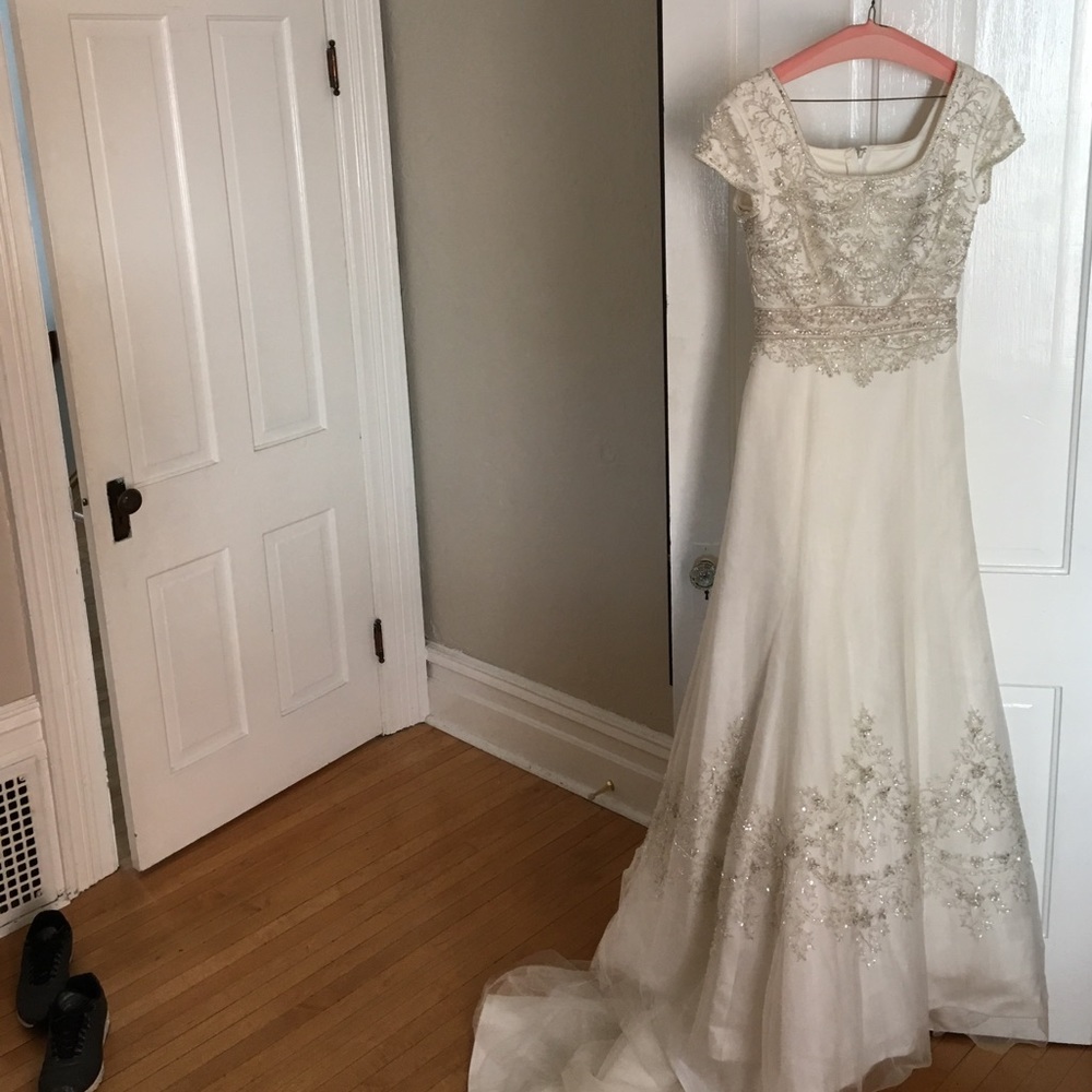 Modest wedding dress