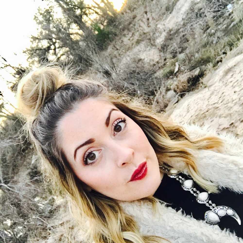 Meet your Posher, Amanda