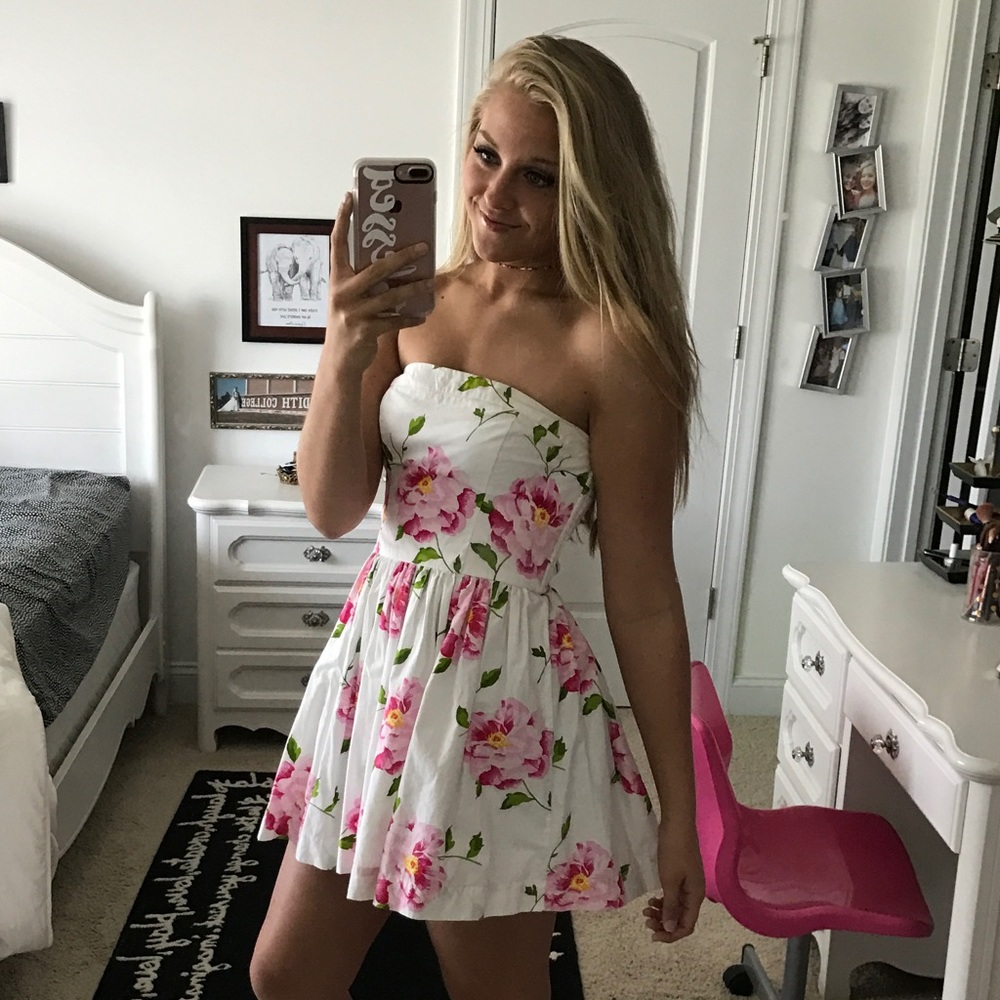 Pink And White Floral Abercrombie Dress