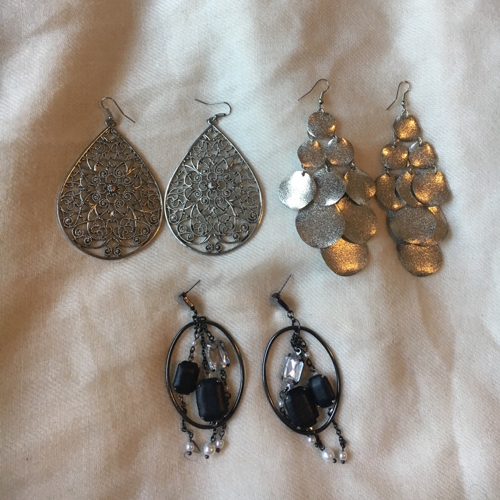 3 pack of earrings
