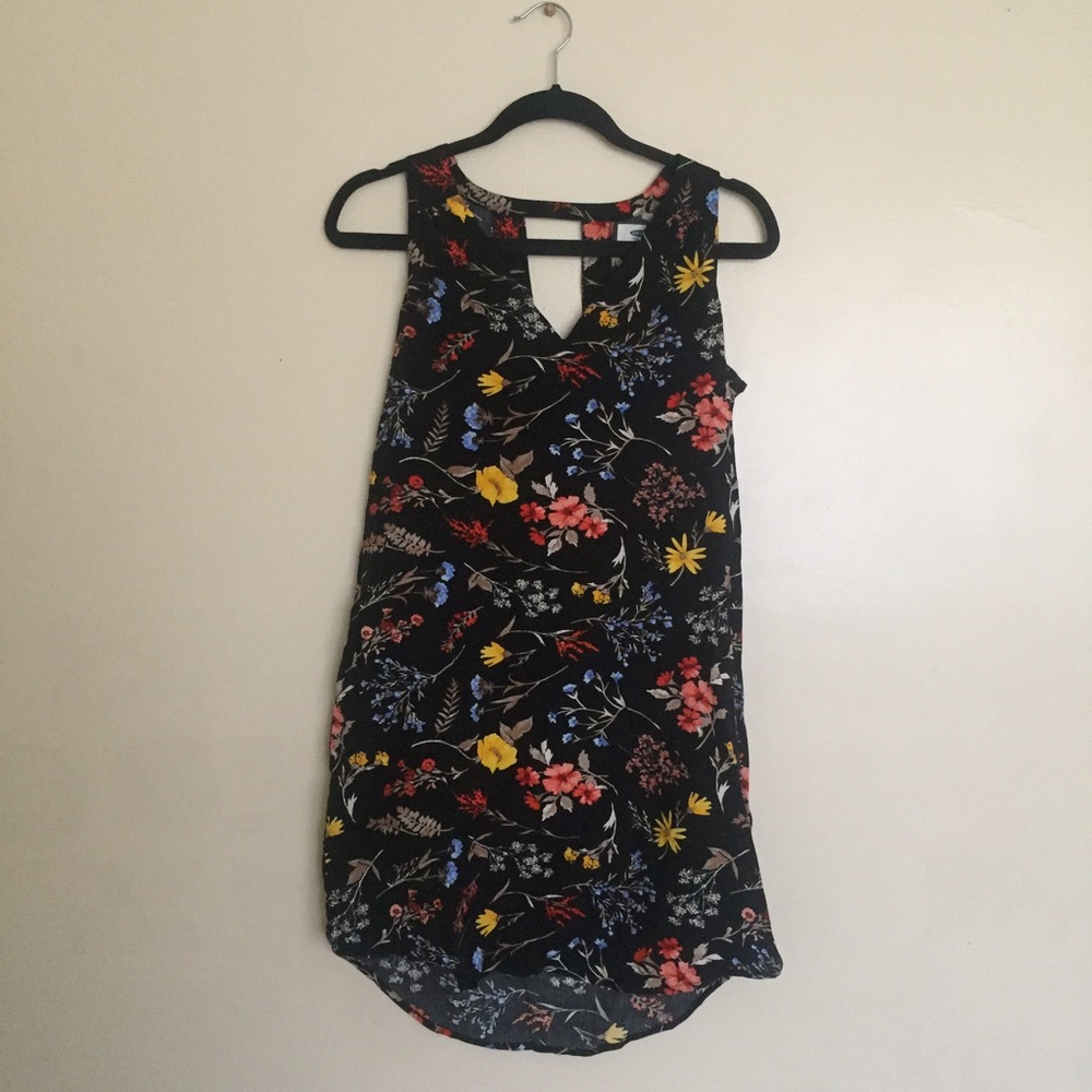 Old Navy Floral Knee-Length Dress